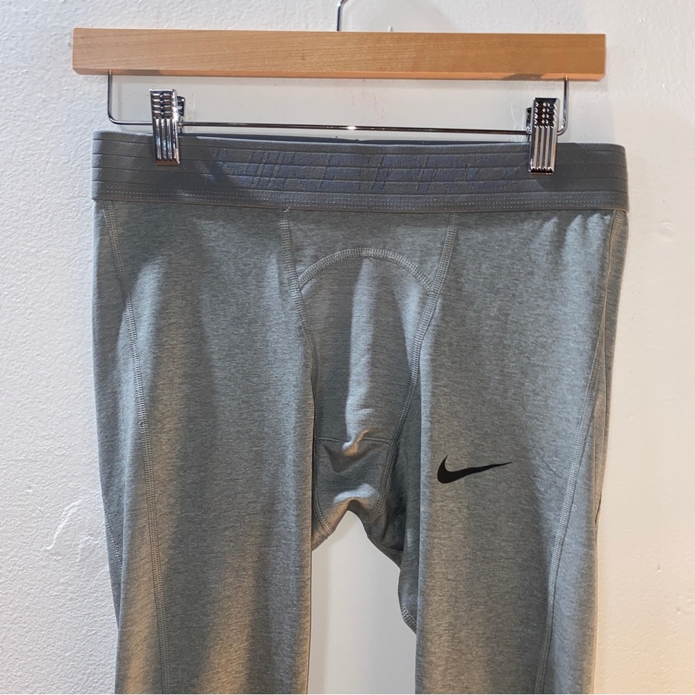Nike Pro Compression Tight Base Layer Grey Capri … - image 2